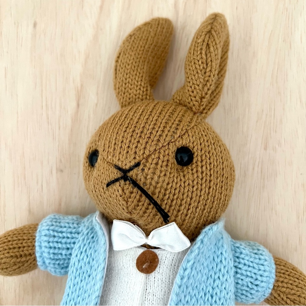 Peter Rabbit Knitted Doll - Picture 3 of 7